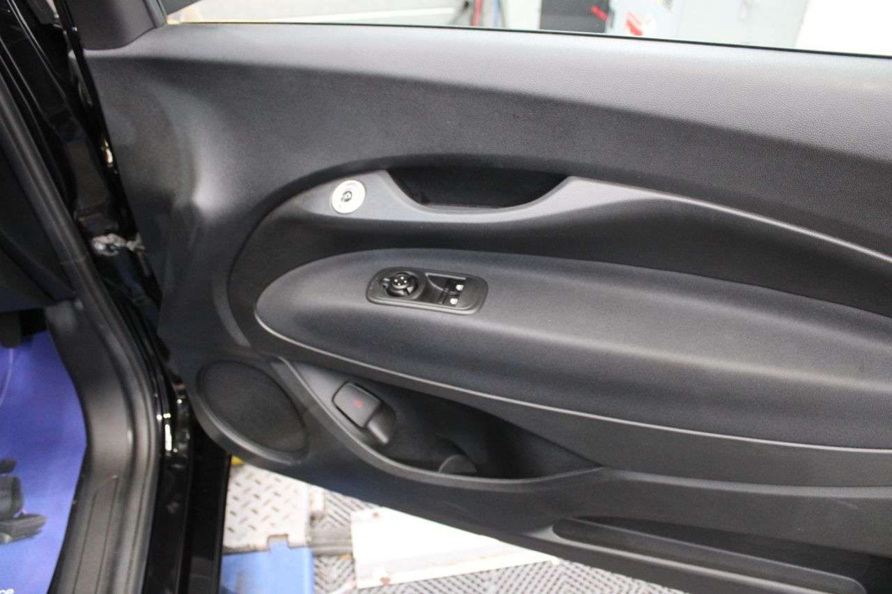2023 FIAT 500E 2023 FIAT 500E