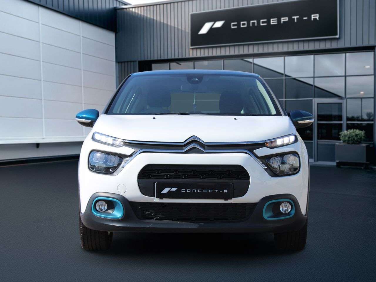A 2021 CITROEN C3 1.2 PureTech Shine Hatchback 5dr Petrol Manual Euro 6 (s/s) (83 ps) ***CAT A 2021 CITROEN C3 1.2 PureTech Shine Hatchback 5dr Petrol Manual Euro 6 (s/s) (83 ps) ***CAT