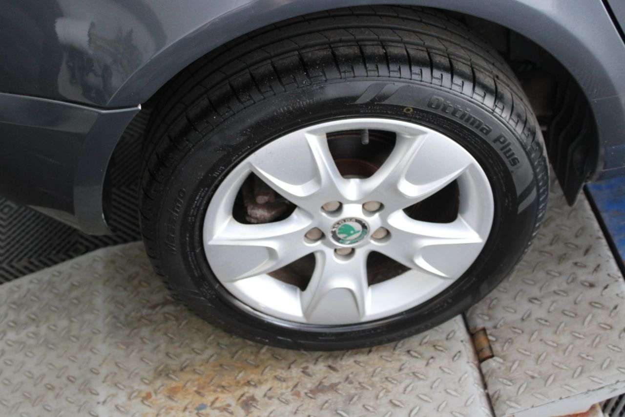 2009 SKODA ROOMSTER 2009 SKODA ROOMSTER
