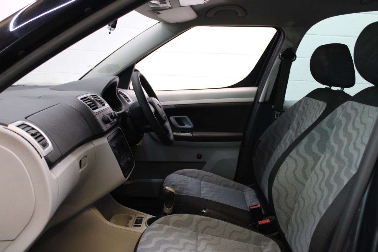 2009 SKODA ROOMSTER 2009 SKODA ROOMSTER