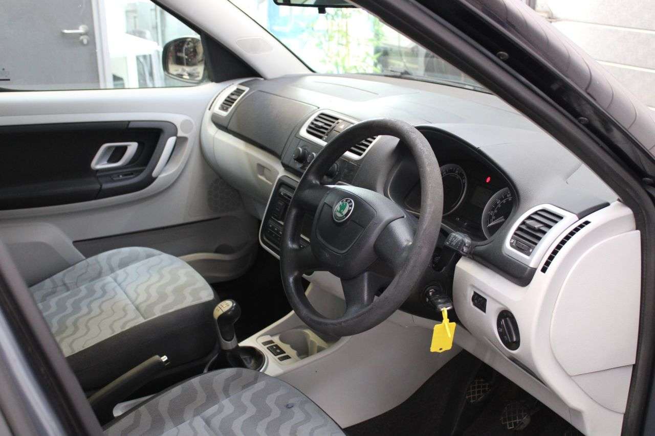 2009 SKODA ROOMSTER 2009 SKODA ROOMSTER
