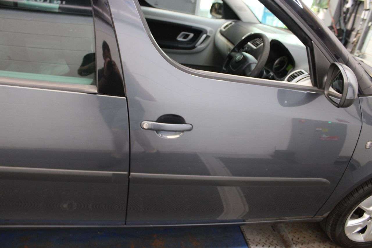 2009 SKODA ROOMSTER 2009 SKODA ROOMSTER