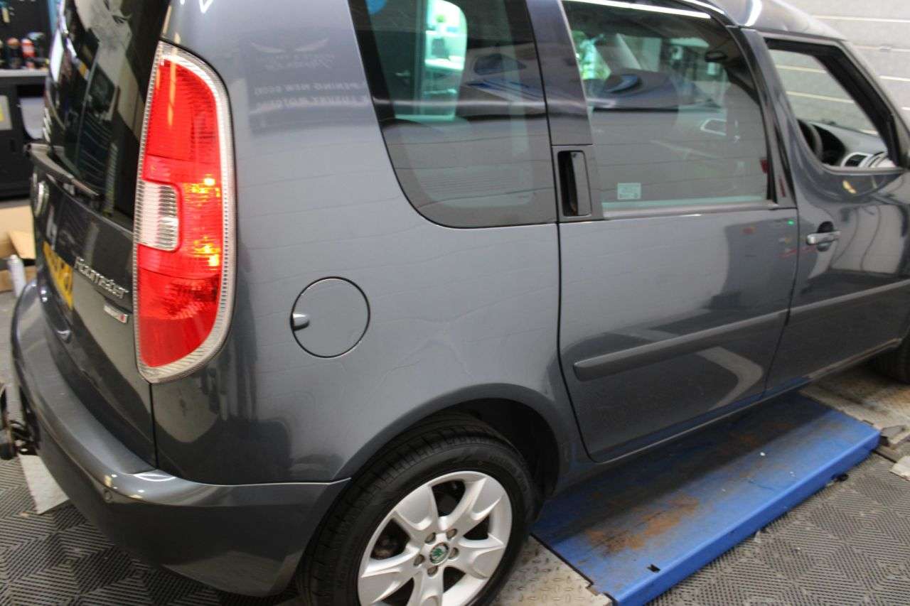 2009 SKODA ROOMSTER 2009 SKODA ROOMSTER