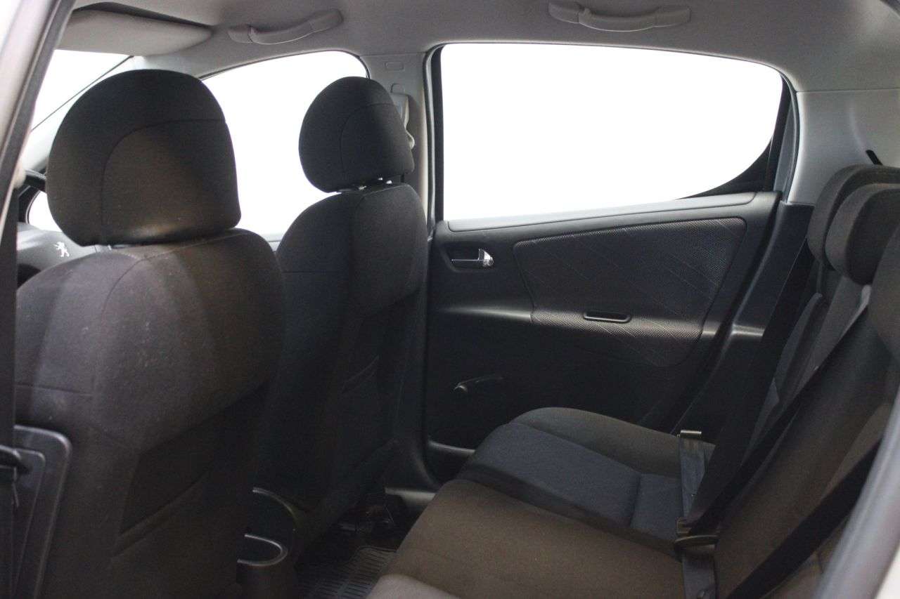 2007 PEUGEOT 207 2007 PEUGEOT 207
