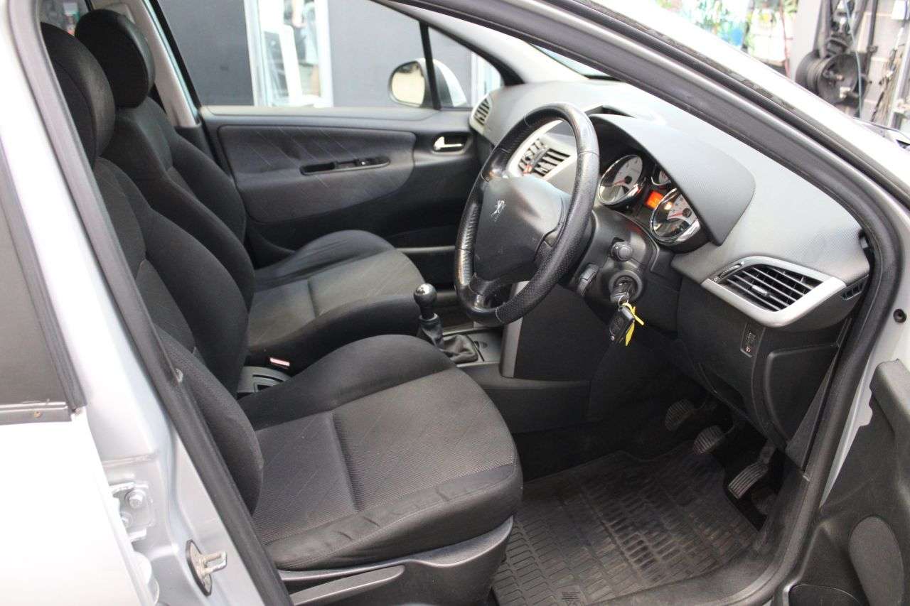 2007 PEUGEOT 207 2007 PEUGEOT 207