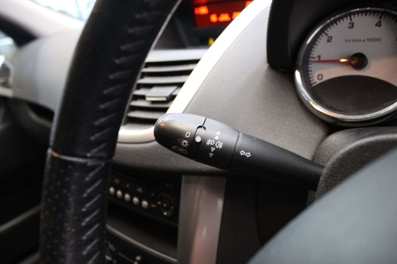 2007 PEUGEOT 207 2007 PEUGEOT 207