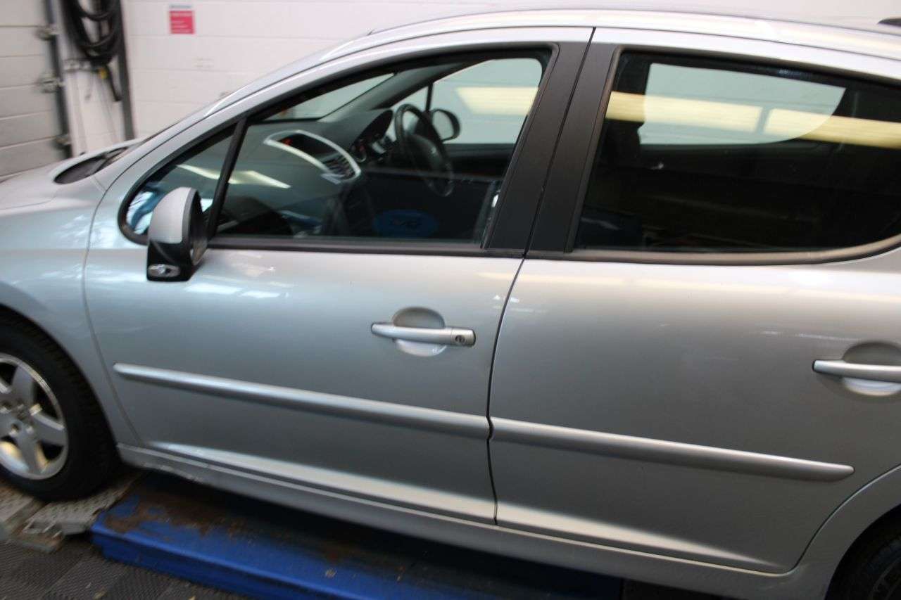 2007 PEUGEOT 207 2007 PEUGEOT 207