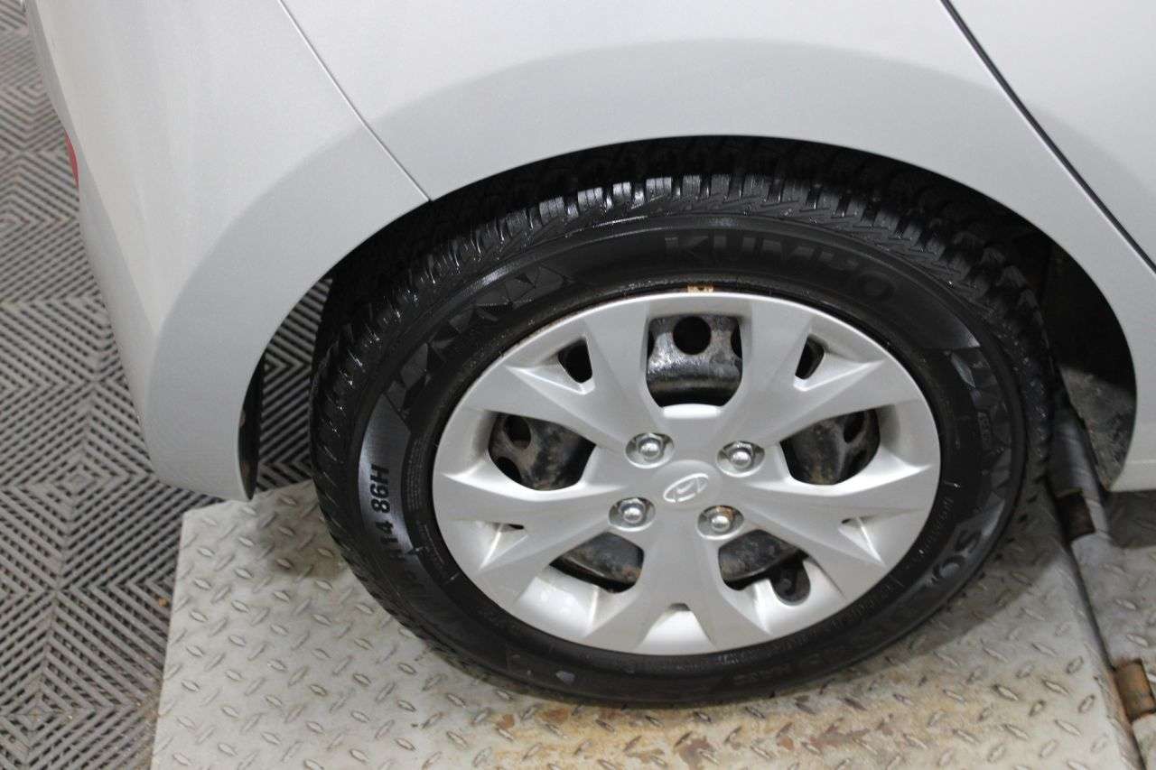 2014 HYUNDAI I10 2014 HYUNDAI I10
