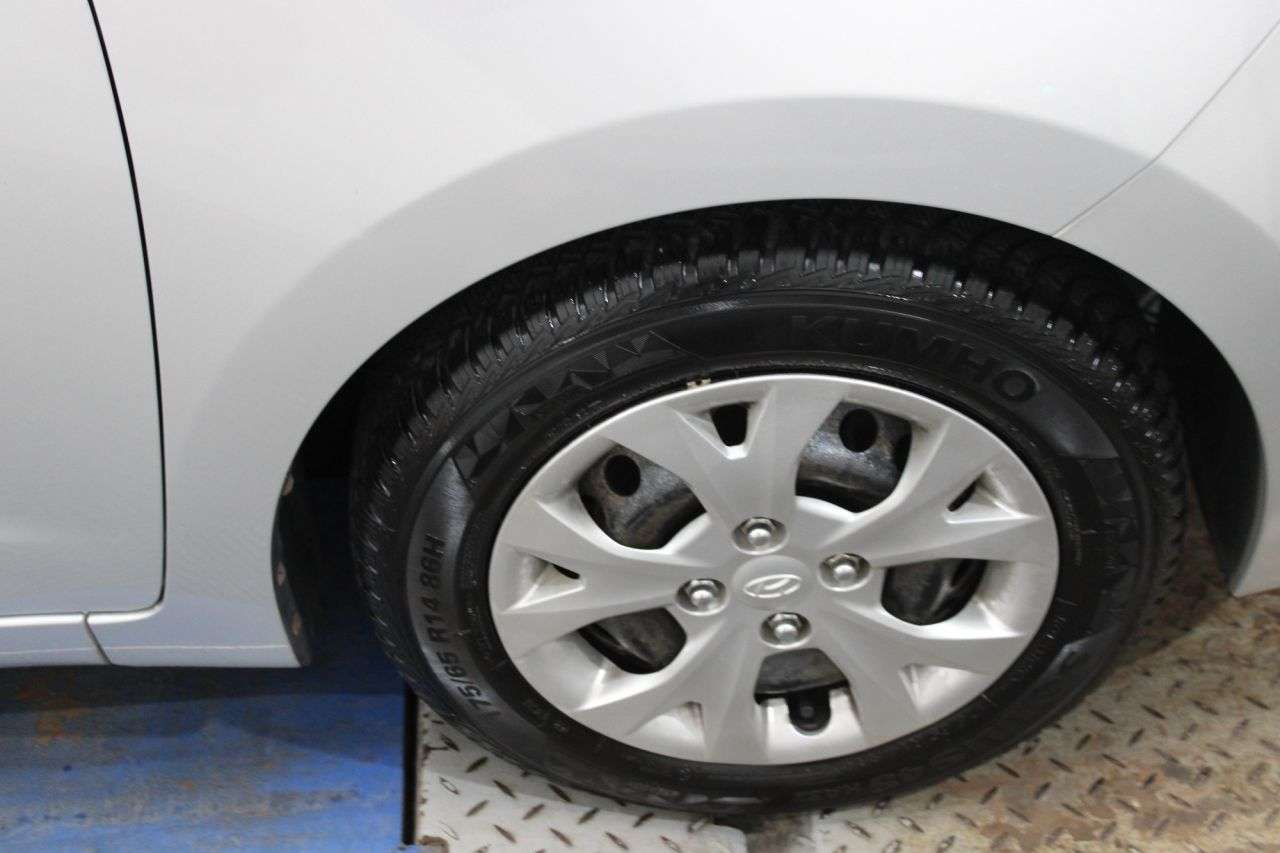 2014 HYUNDAI I10 2014 HYUNDAI I10