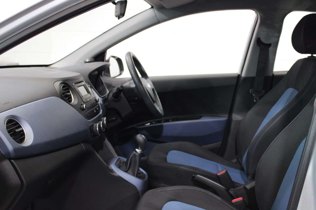 2014 HYUNDAI I10 2014 HYUNDAI I10