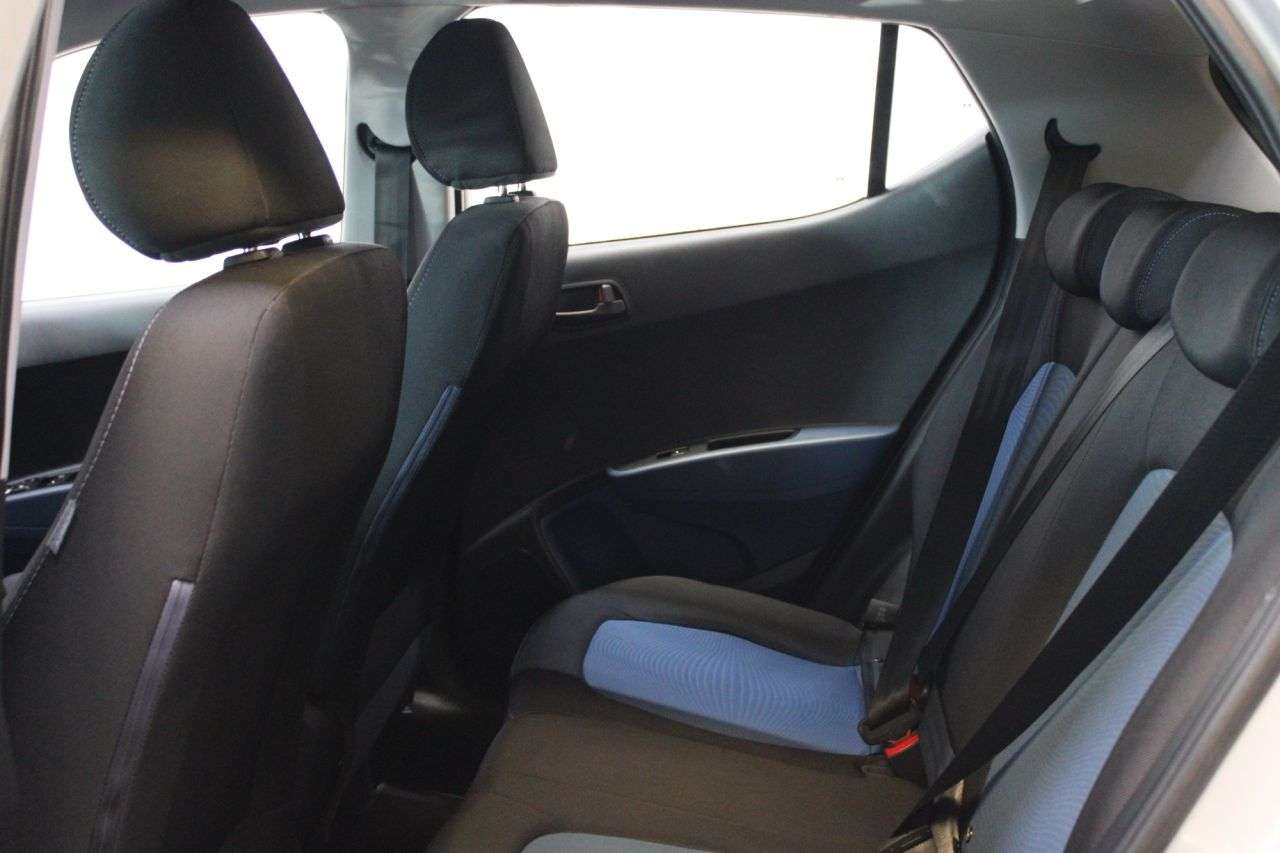 2014 HYUNDAI I10 2014 HYUNDAI I10