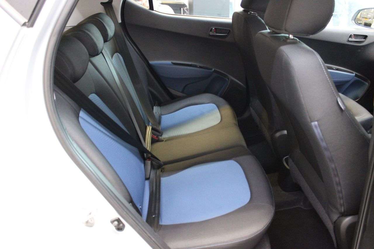2014 HYUNDAI I10 2014 HYUNDAI I10