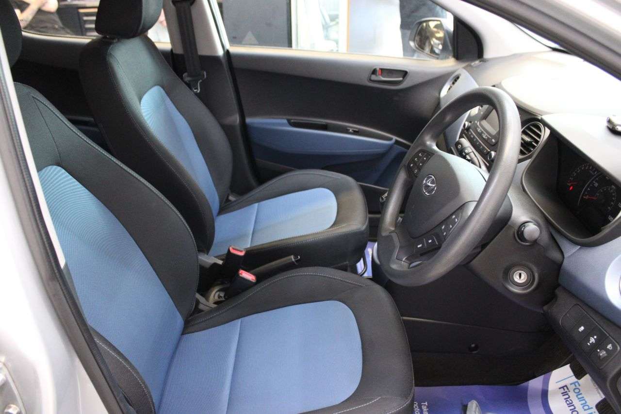 2014 HYUNDAI I10 2014 HYUNDAI I10