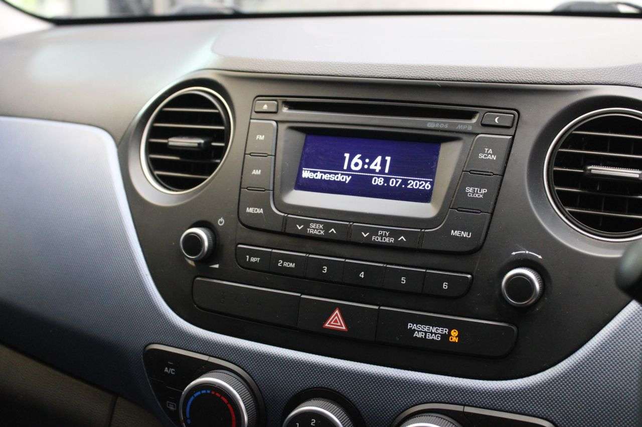 2014 HYUNDAI I10 2014 HYUNDAI I10