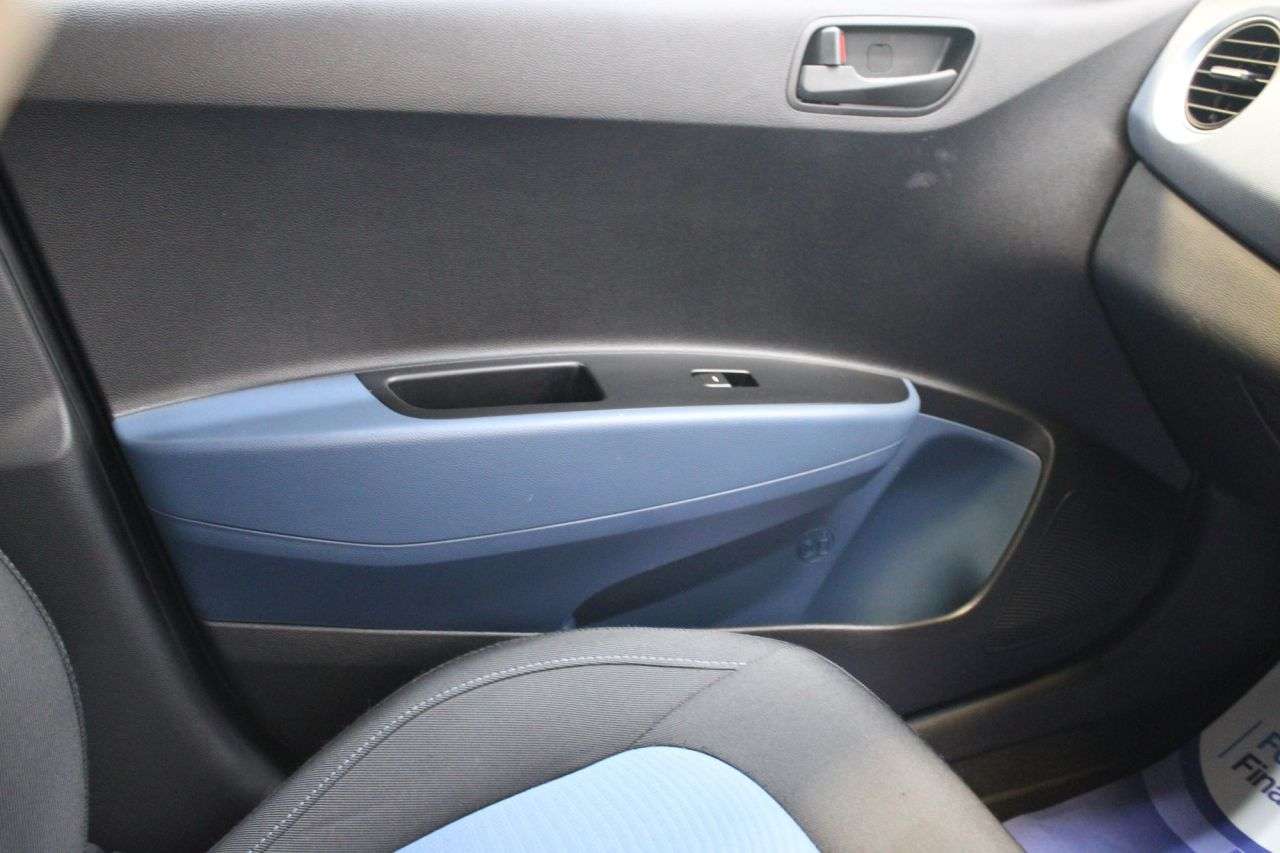 2014 HYUNDAI I10 2014 HYUNDAI I10