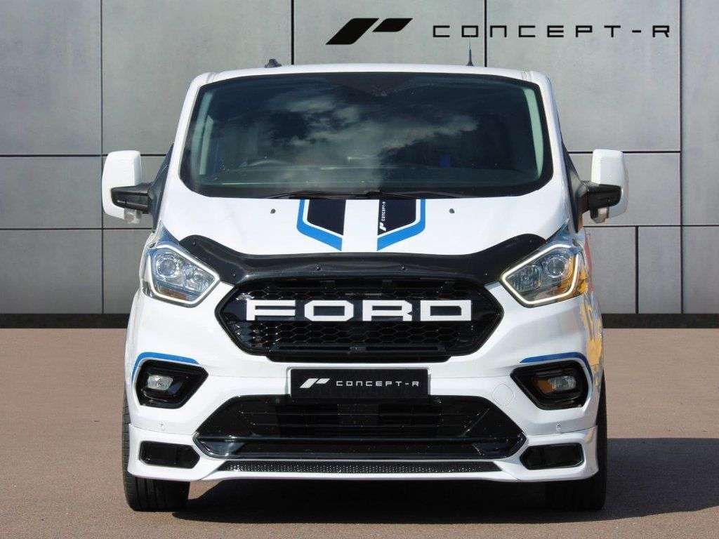 A 2018 FORD TRANSIT CUSTOM 2.0 300 EcoBlue Limited Panel Van 5dr Diesel Manual L1 H1 Euro 6 (130 ps) * A 2018 FORD TRANSIT CUSTOM 2.0 300 EcoBlue Limited Panel Van 5dr Diesel Manual L1 H1 Euro 6 (130 ps) *