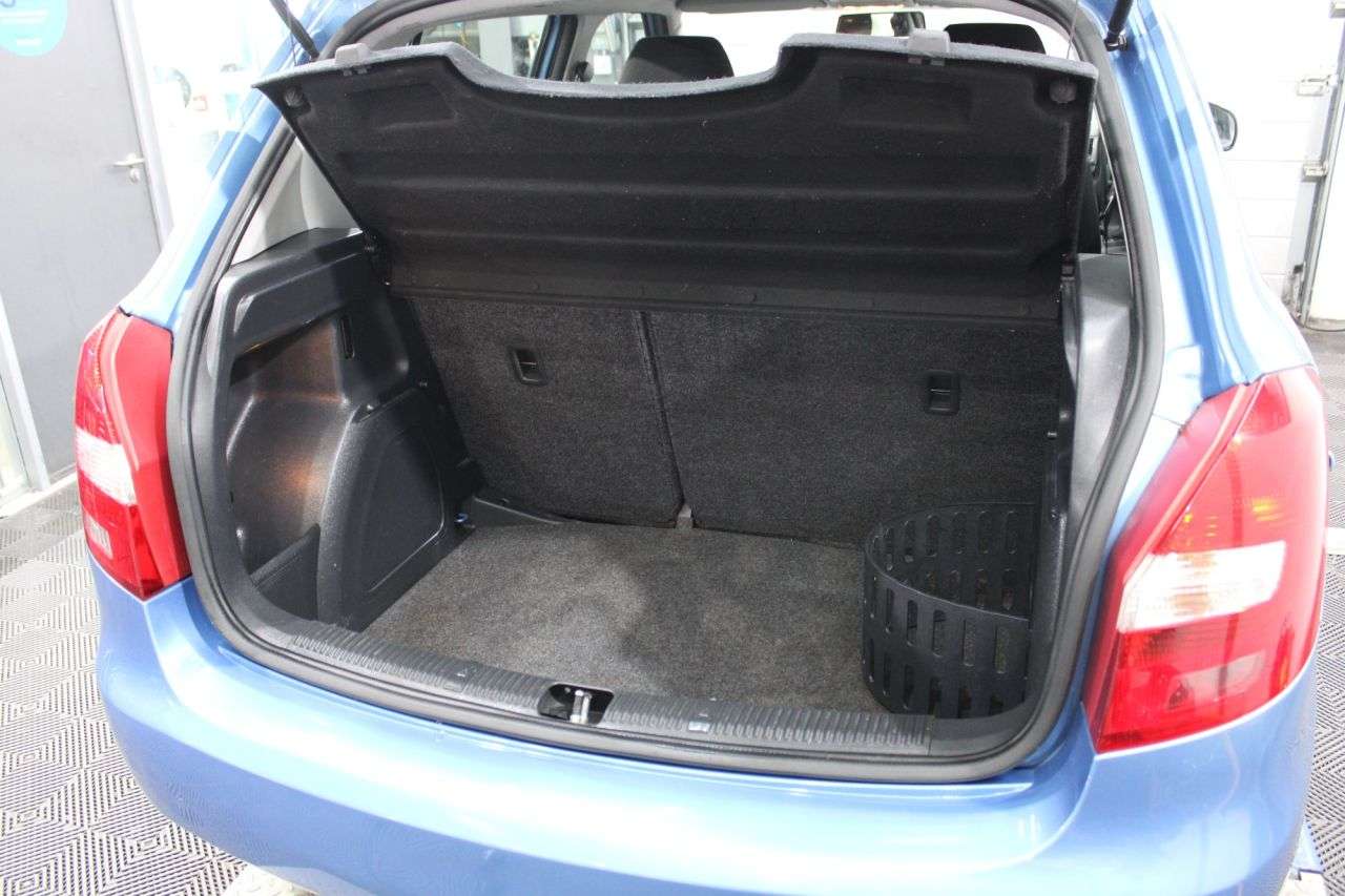 2014 SKODA FABIA 2014 SKODA FABIA
