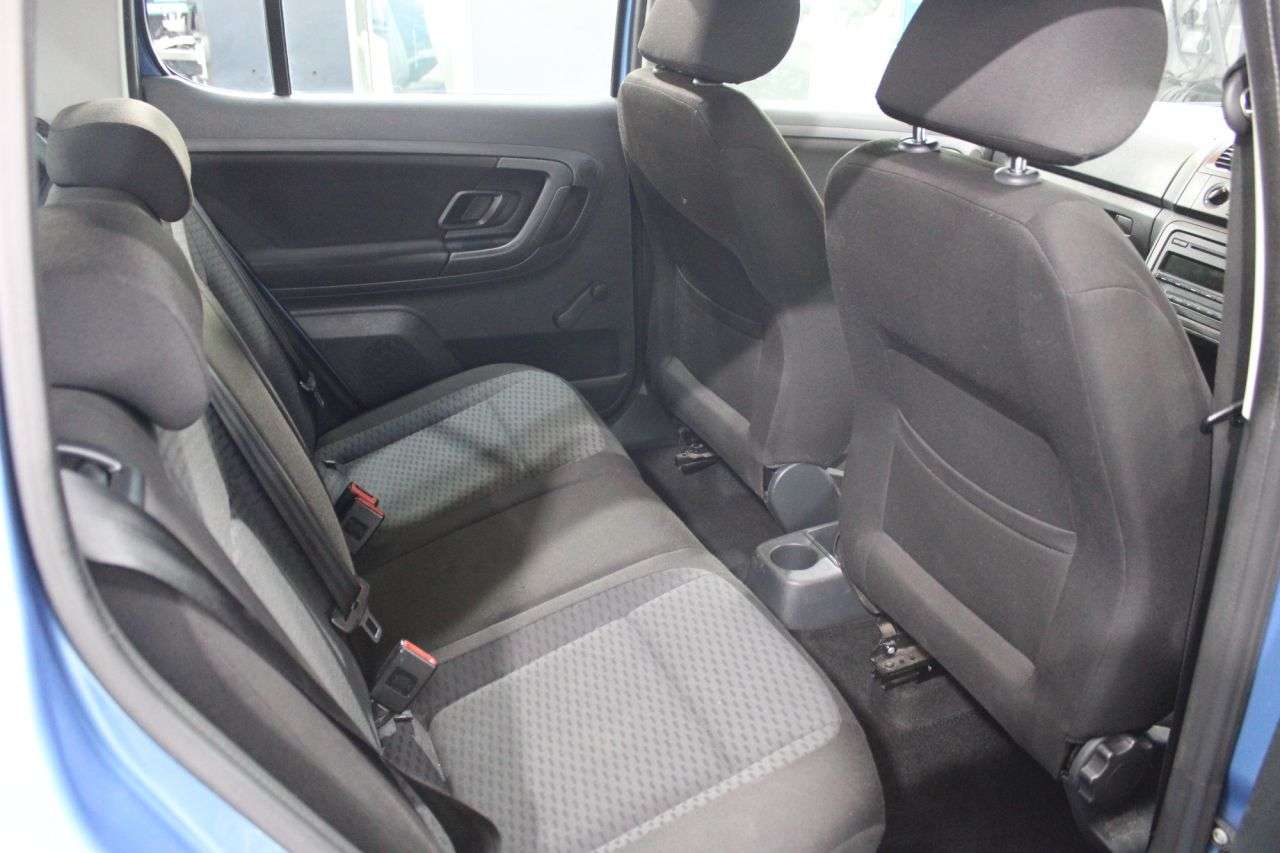 2014 SKODA FABIA 2014 SKODA FABIA