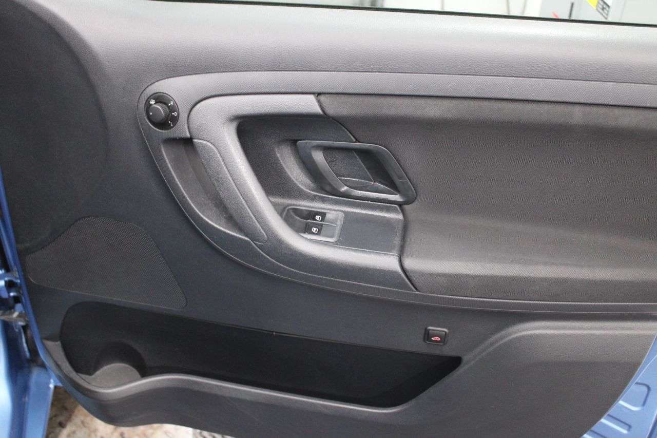 2014 SKODA FABIA 2014 SKODA FABIA