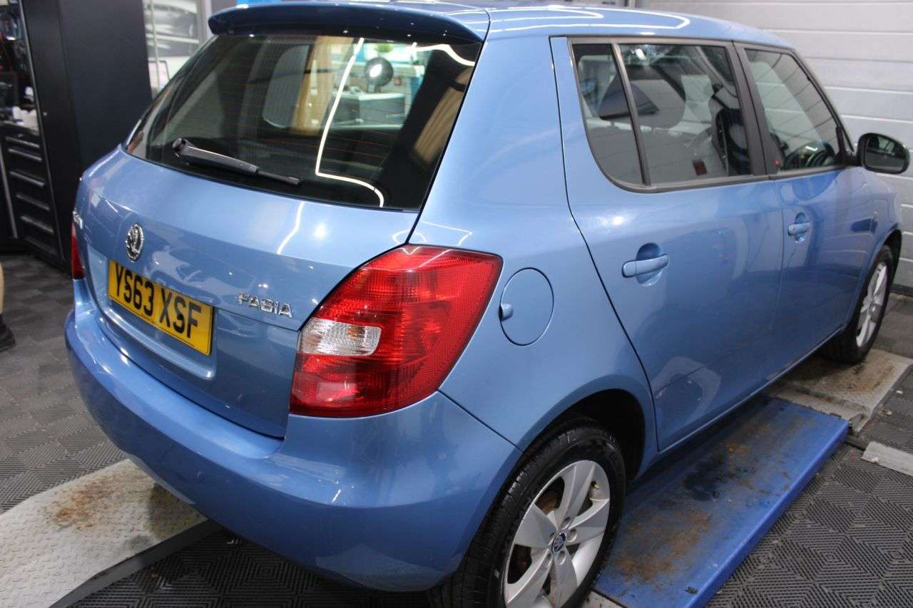 2014 SKODA FABIA 2014 SKODA FABIA
