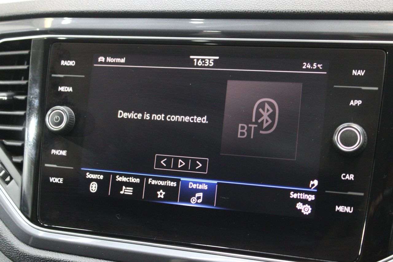 2021 VOLKSWAGEN T-ROC 2021 VOLKSWAGEN T-ROC
