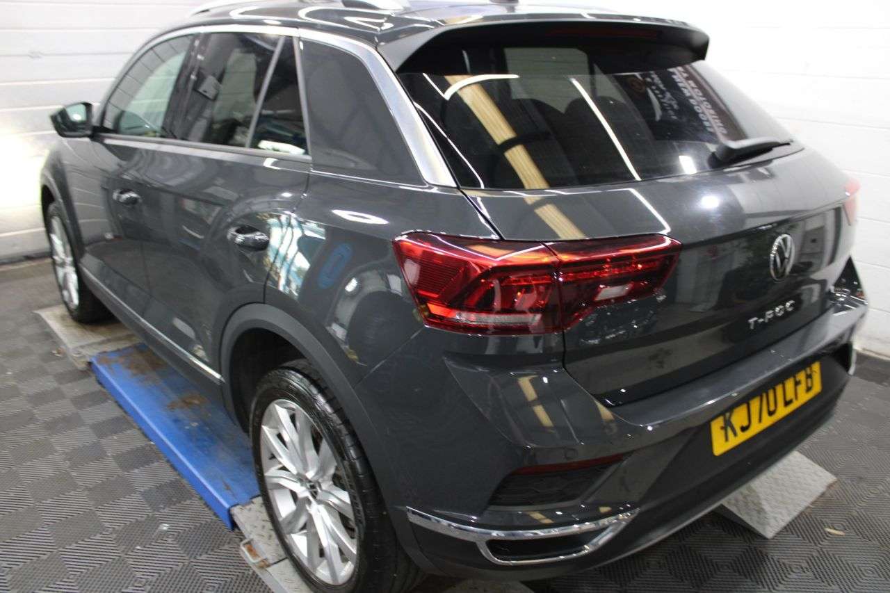 2021 VOLKSWAGEN T-ROC 2021 VOLKSWAGEN T-ROC