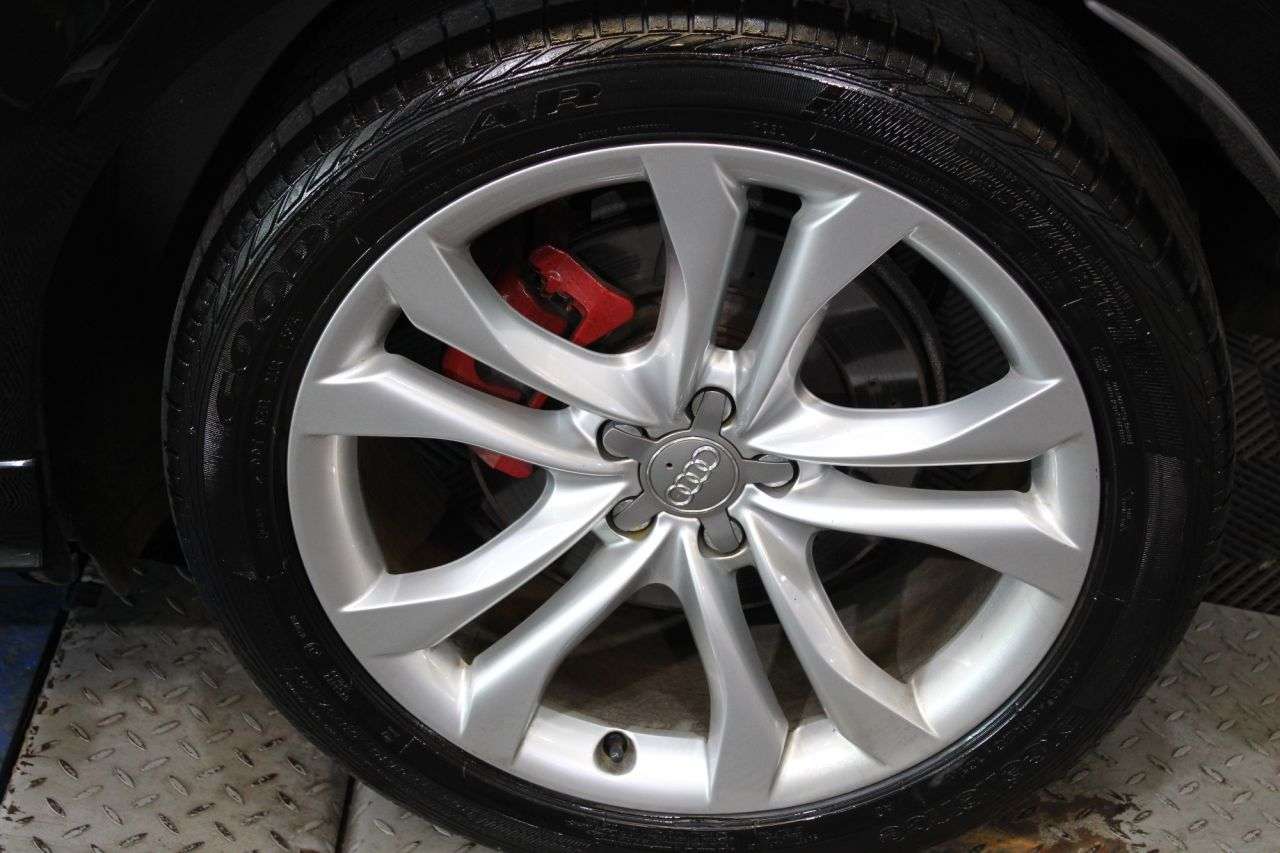 2015 AUDI SQ5 2015 AUDI SQ5