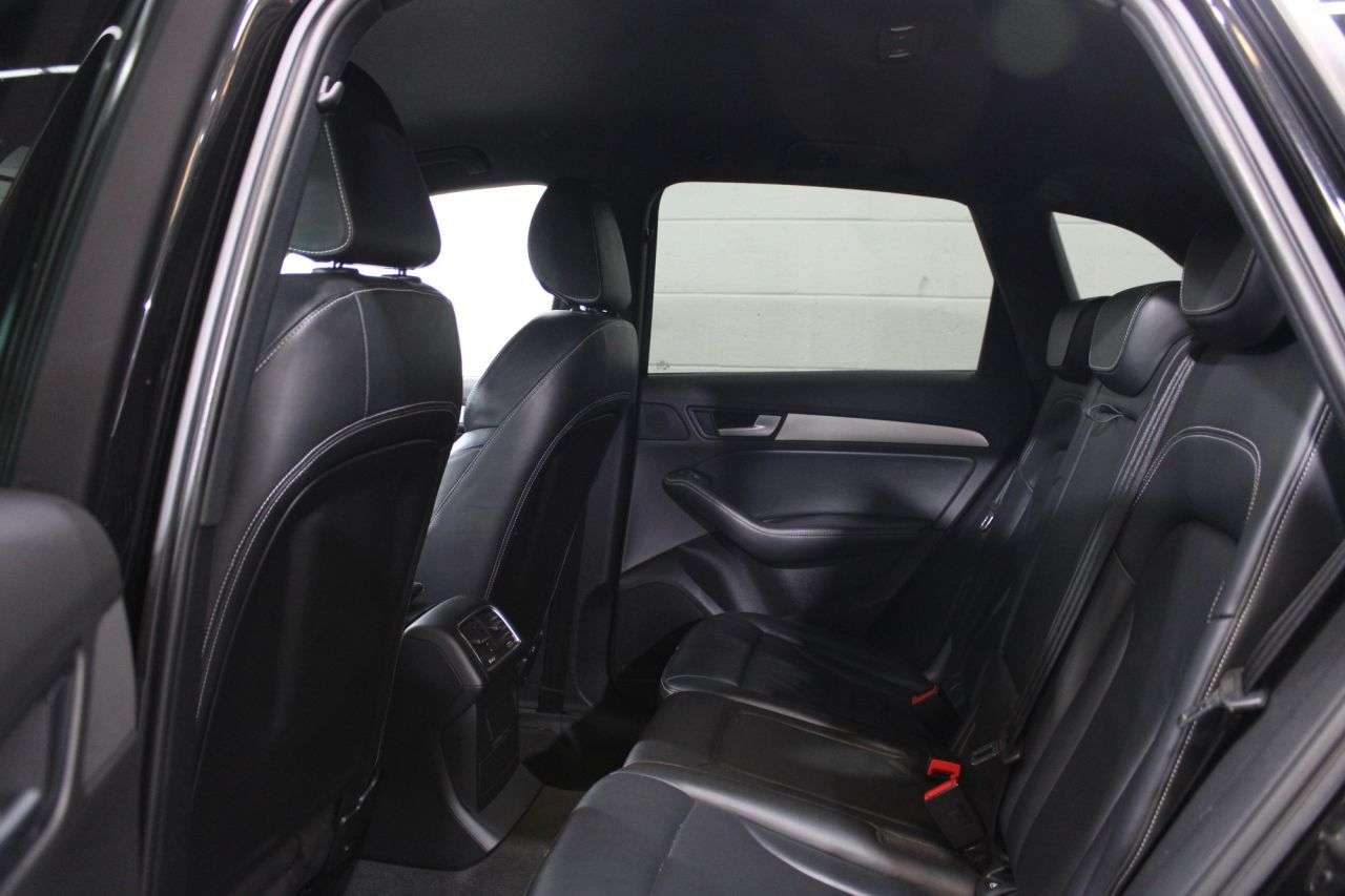 2015 AUDI SQ5 2015 AUDI SQ5