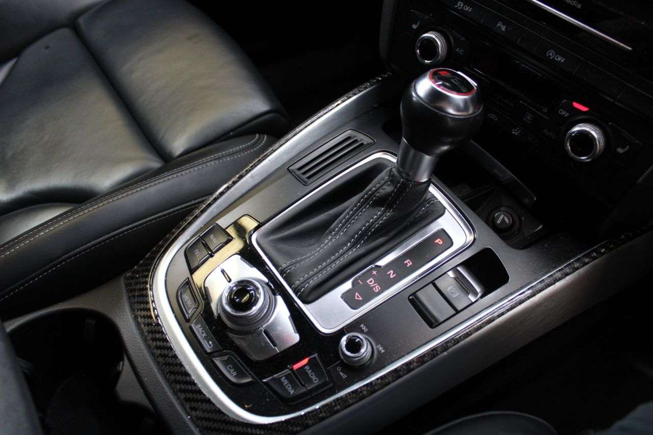 2015 AUDI SQ5 2015 AUDI SQ5