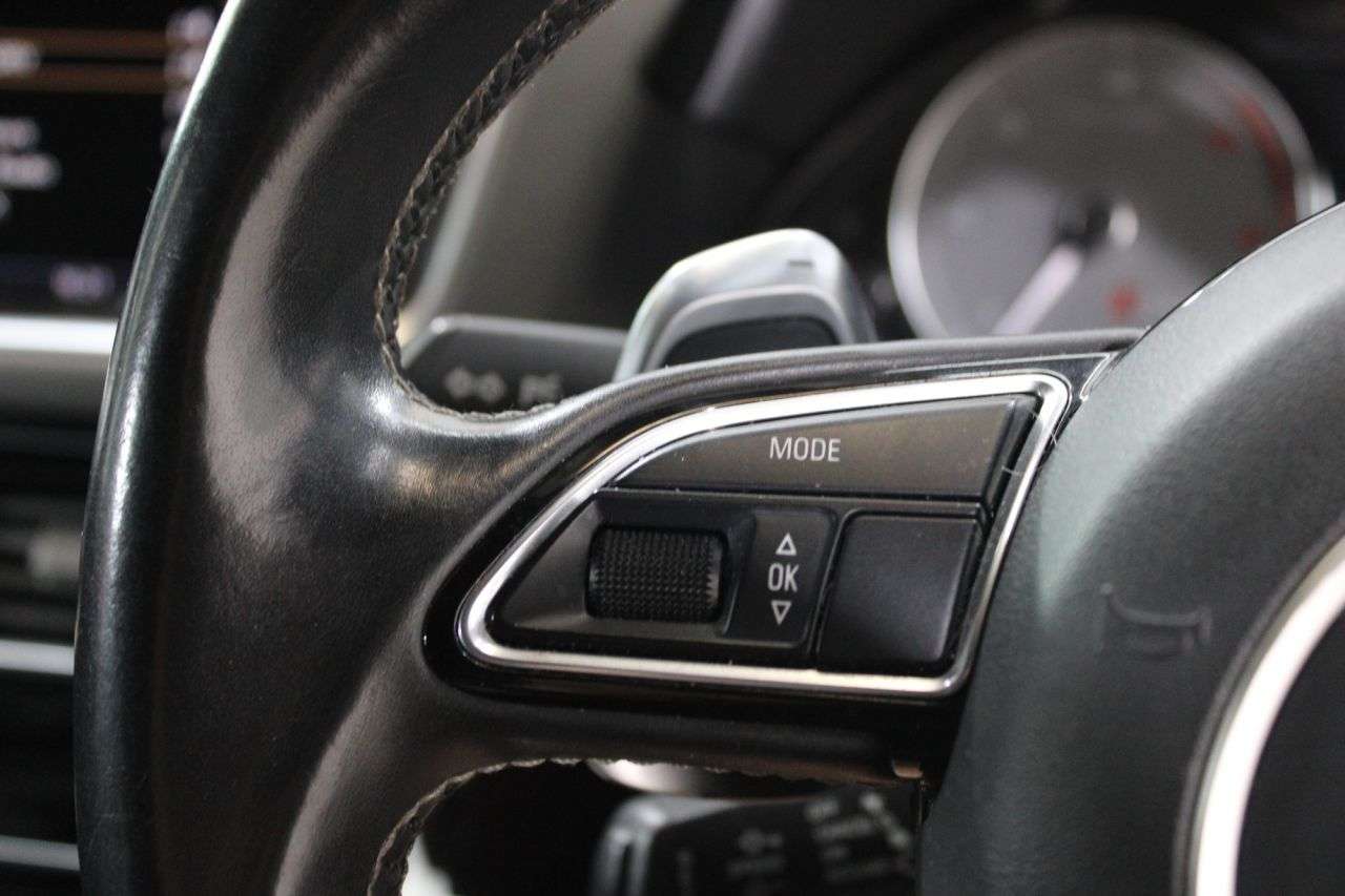2015 AUDI SQ5 2015 AUDI SQ5