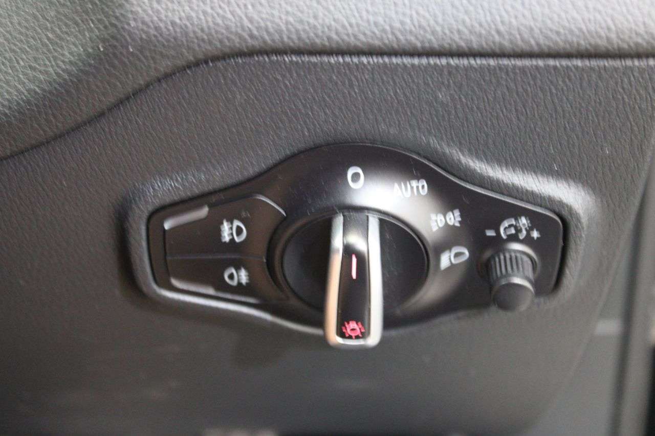 2015 AUDI SQ5 2015 AUDI SQ5