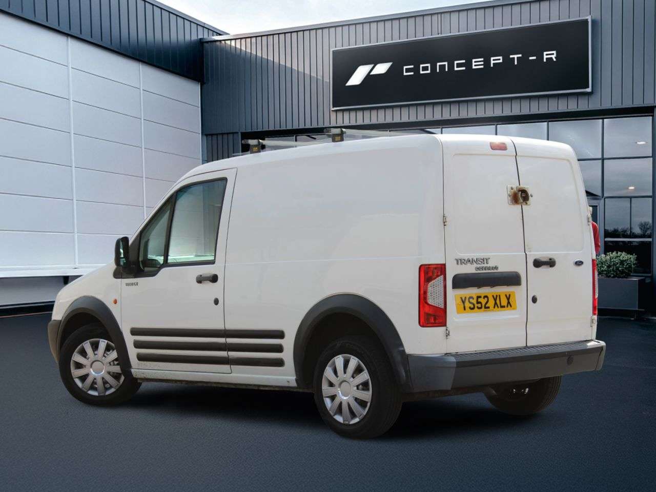 A 2002 FORD TRANSIT CONNECT 1.8 TDdi T200 LX Panel Van 4dr Diesel Manual L1 H1 (74 bhp) *** NATIONWIDE A 2002 FORD TRANSIT CONNECT 1.8 TDdi T200 LX Panel Van 4dr Diesel Manual L1 H1 (74 bhp) *** NATIONWIDE