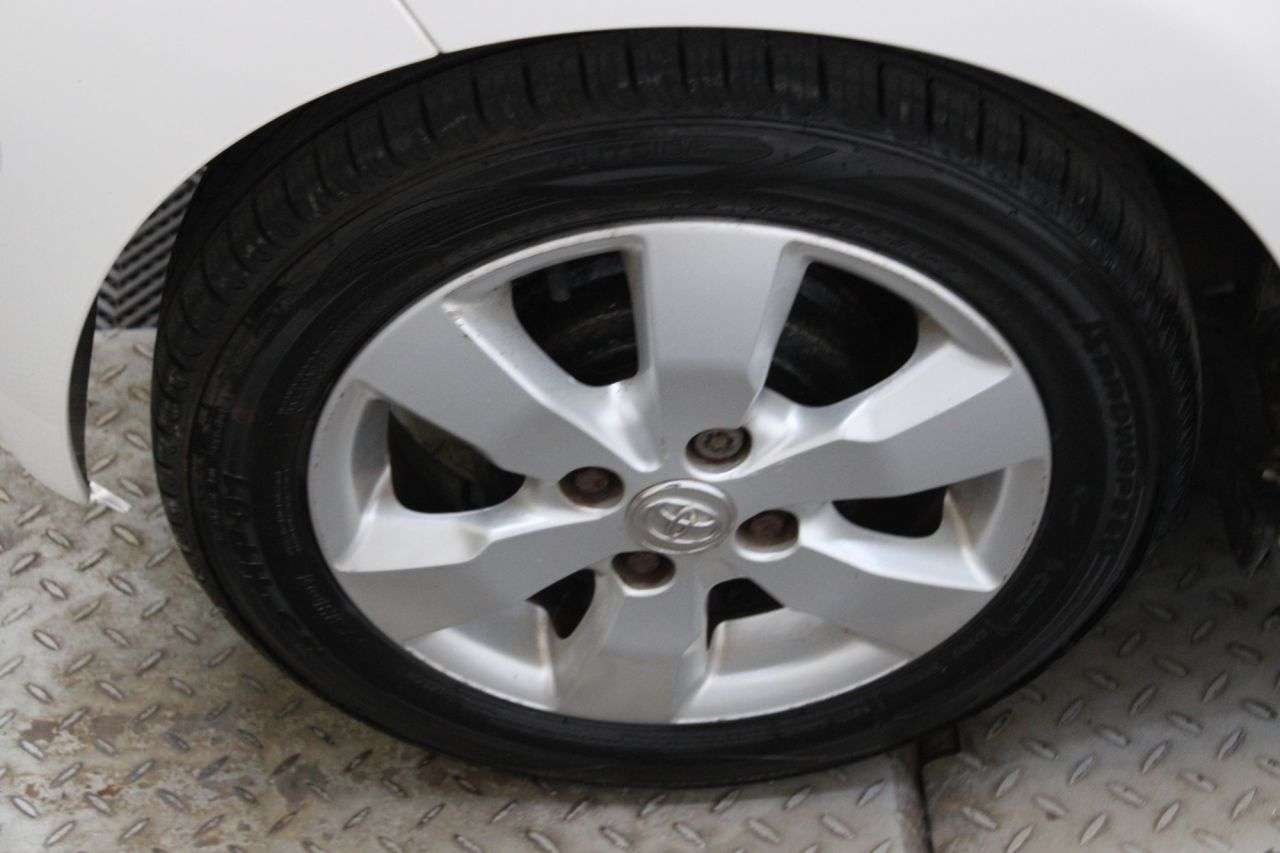 2011 TOYOTA AYGO 2011 TOYOTA AYGO