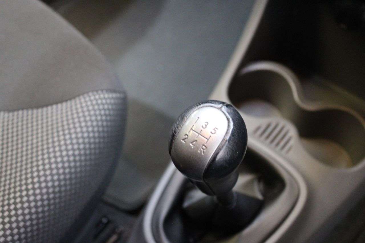 2011 TOYOTA AYGO 2011 TOYOTA AYGO