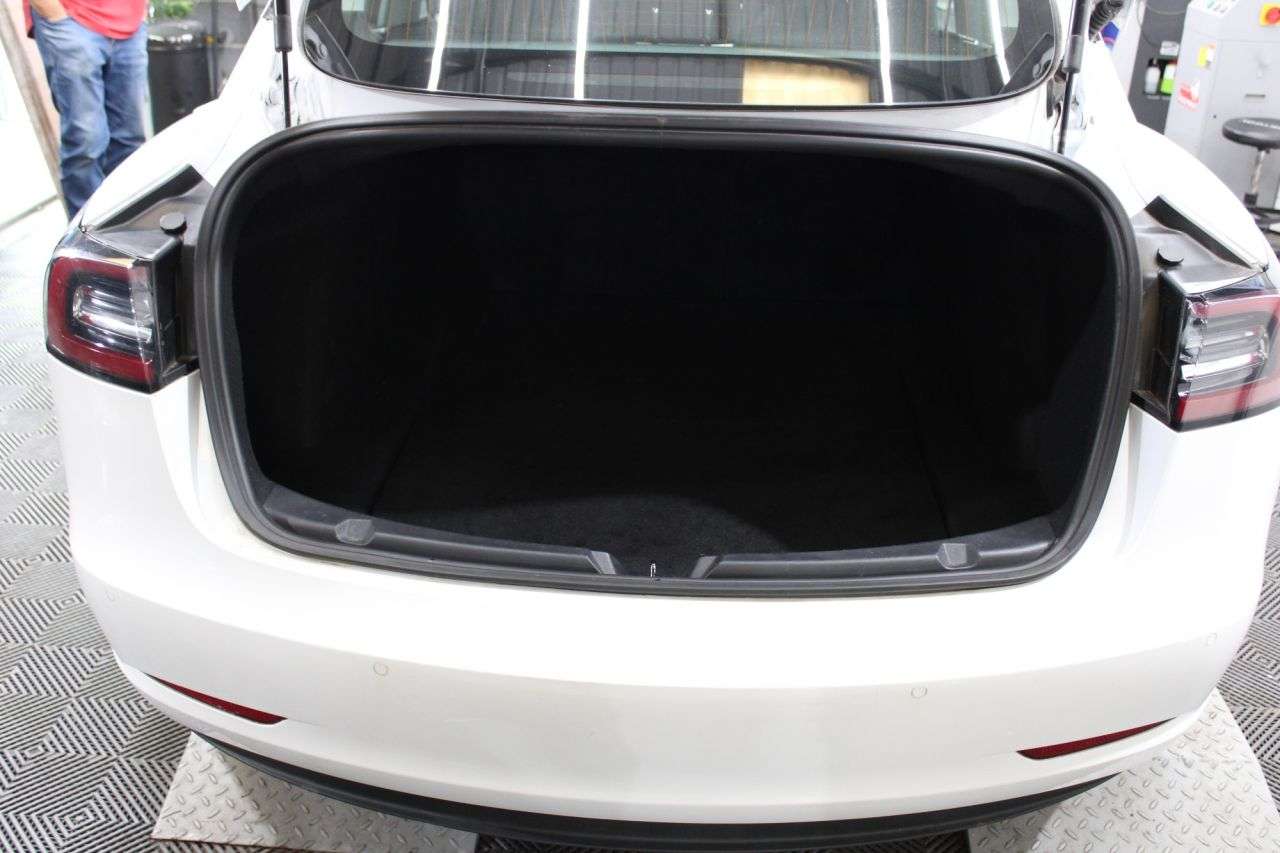 2020 TESLA MODEL 3 2020 TESLA MODEL 3