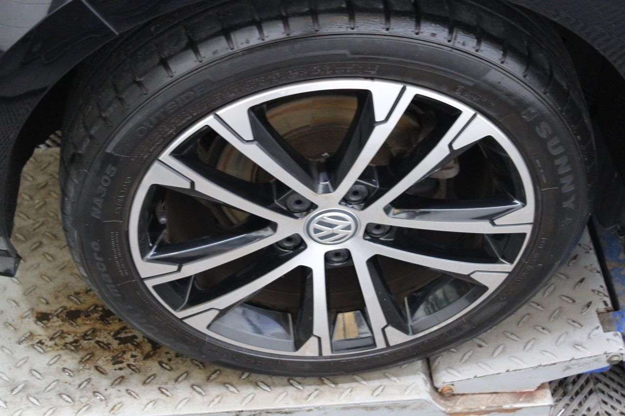 2019 VOLKSWAGEN GOLF 2019 VOLKSWAGEN GOLF