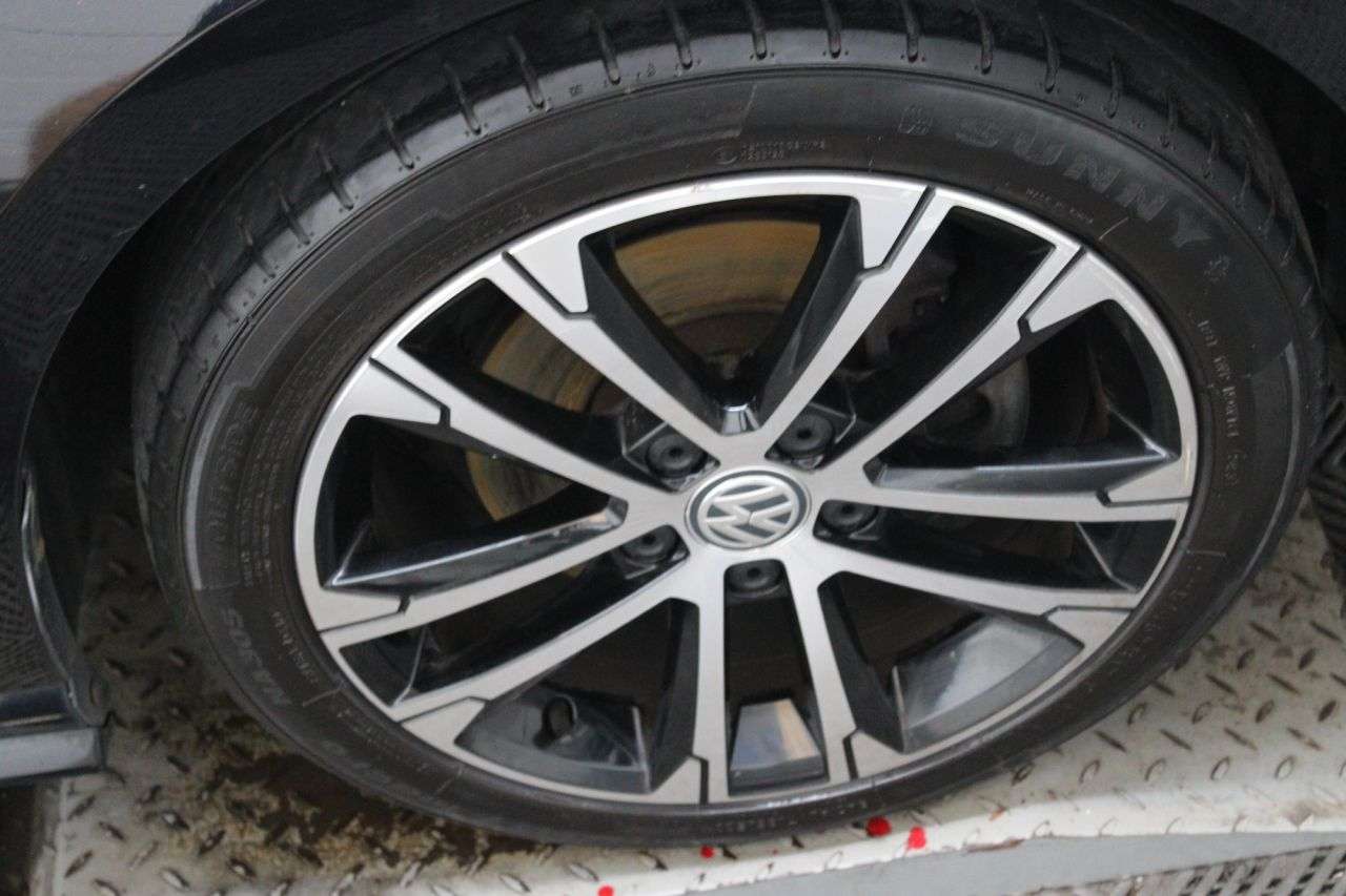 2019 VOLKSWAGEN GOLF 2019 VOLKSWAGEN GOLF