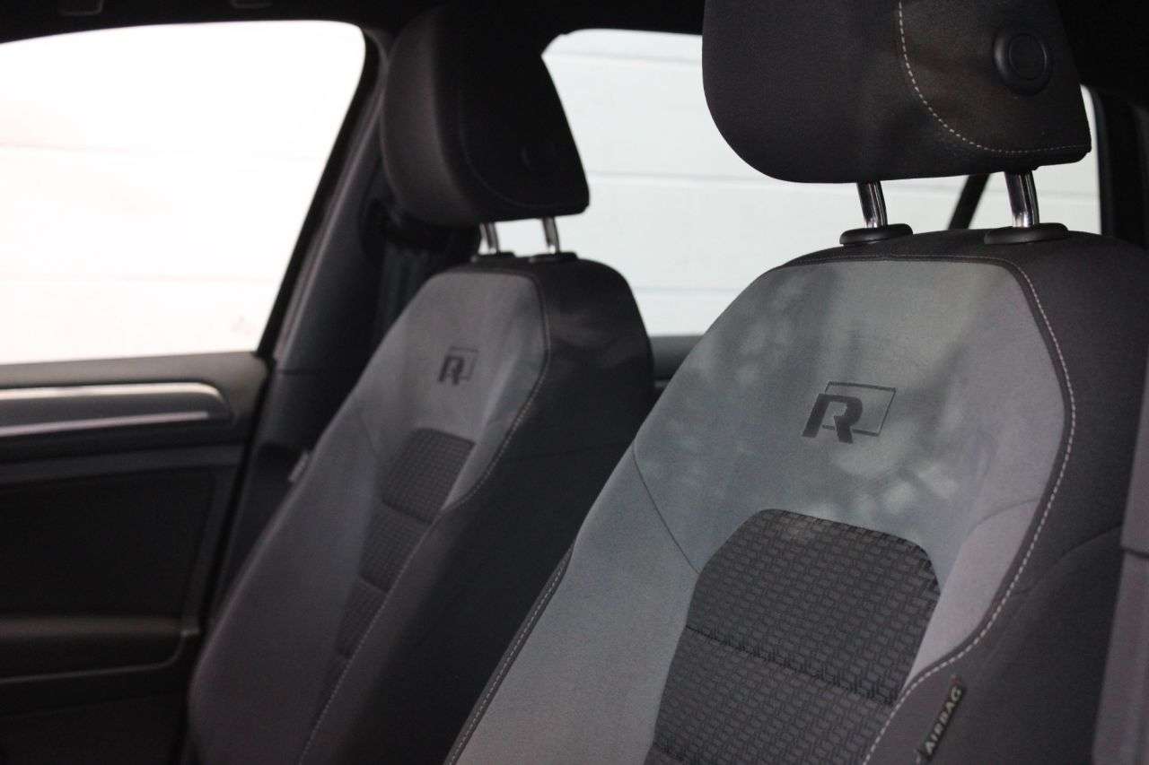 2019 VOLKSWAGEN GOLF 2019 VOLKSWAGEN GOLF