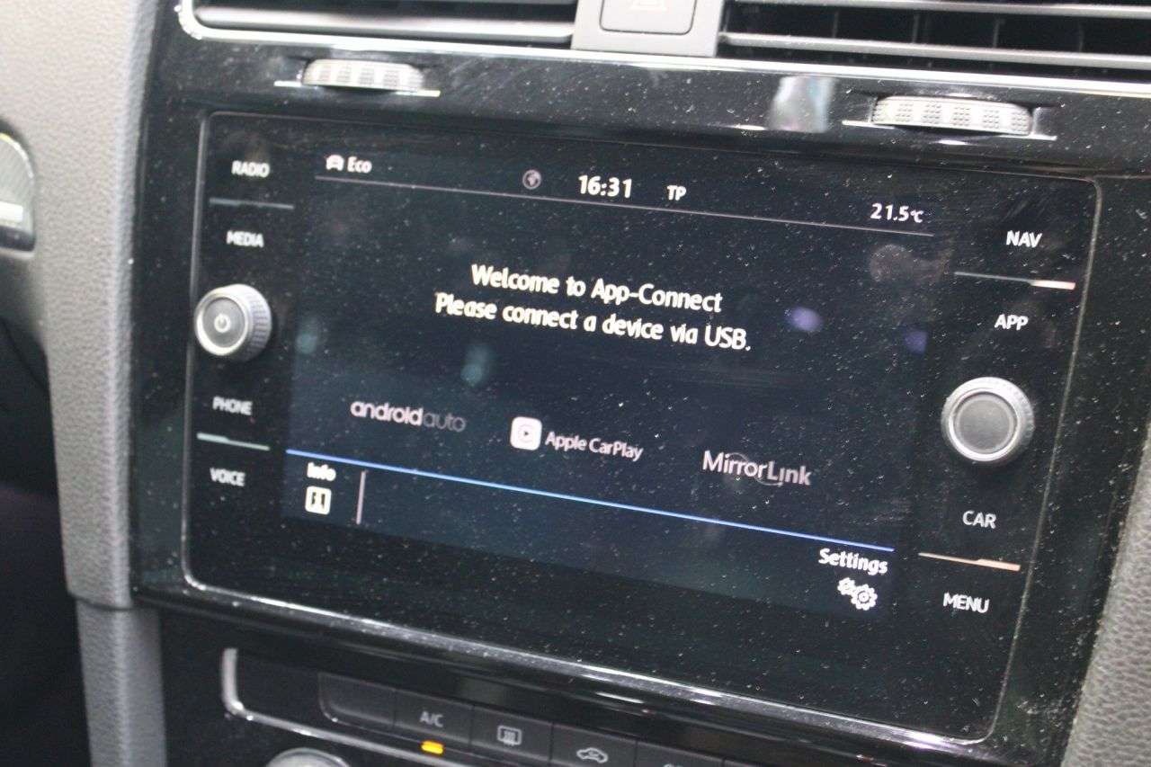 2019 VOLKSWAGEN GOLF 2019 VOLKSWAGEN GOLF