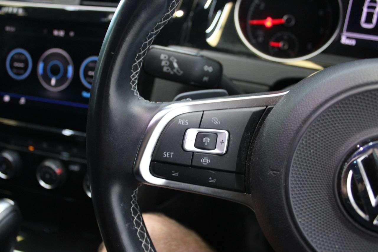 2019 VOLKSWAGEN GOLF 2019 VOLKSWAGEN GOLF
