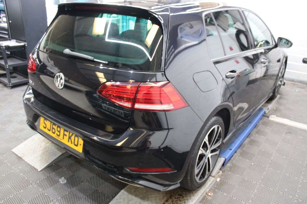 2019 VOLKSWAGEN GOLF 2019 VOLKSWAGEN GOLF