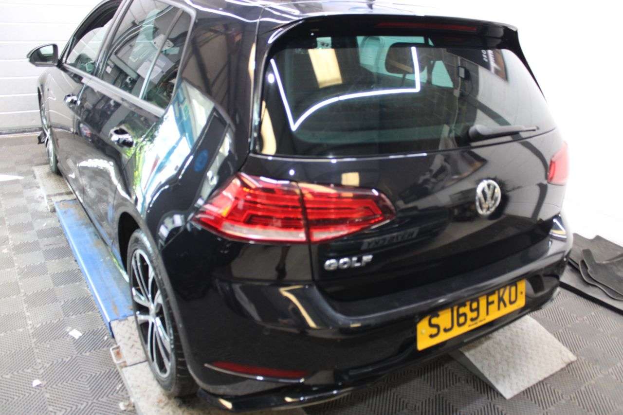 2019 VOLKSWAGEN GOLF 2019 VOLKSWAGEN GOLF