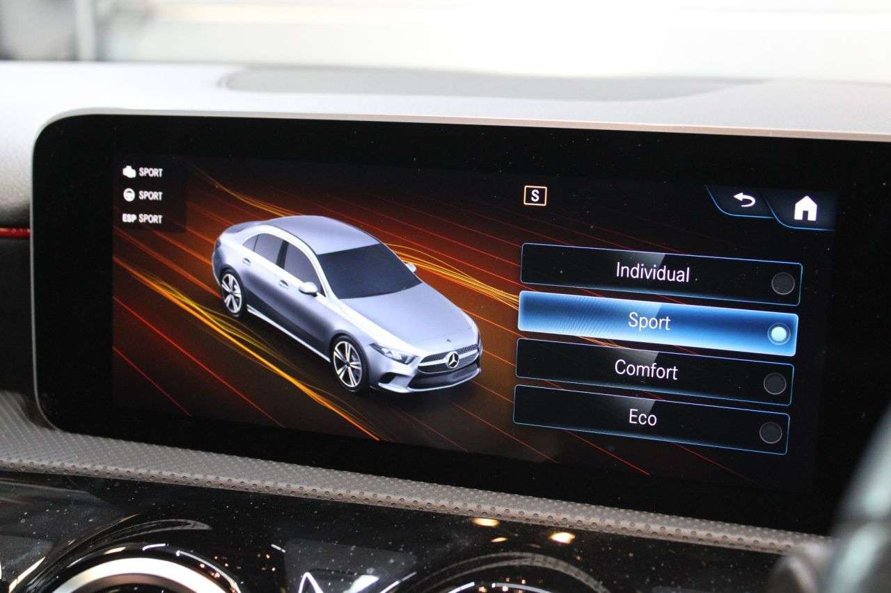 2020 MERCEDES-BENZ A CLASS 2020 MERCEDES-BENZ A CLASS