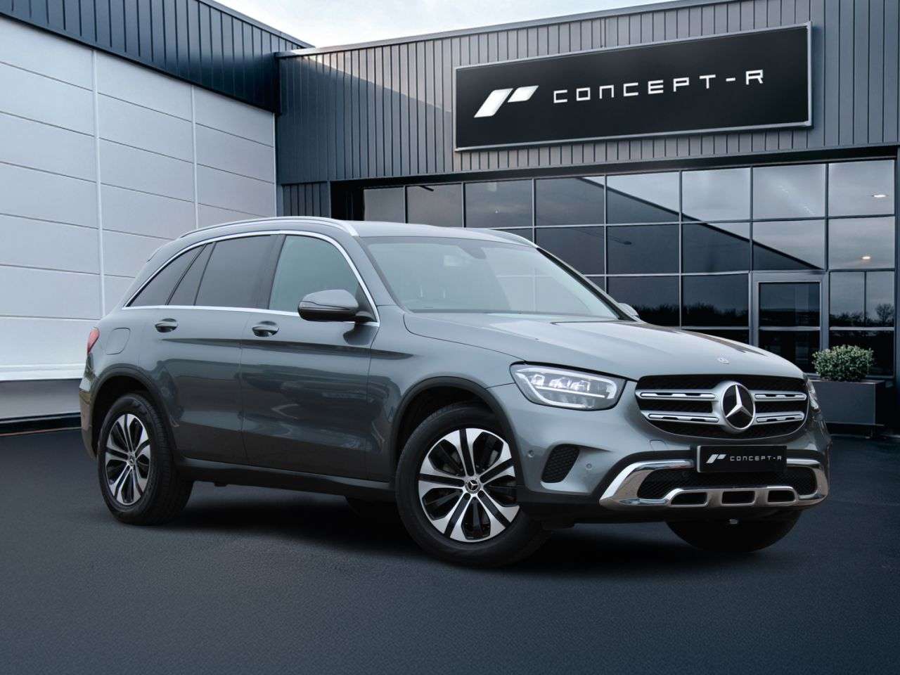A 2019 MERCEDES-BENZ GLC 2.0 GLC220d Sport SUV 5dr Diesel G-Tronic+ 4MATIC Euro 6 (s/s) (194 ps) **F A 2019 MERCEDES-BENZ GLC 2.0 GLC220d Sport SUV 5dr Diesel G-Tronic+ 4MATIC Euro 6 (s/s) (194 ps) **F