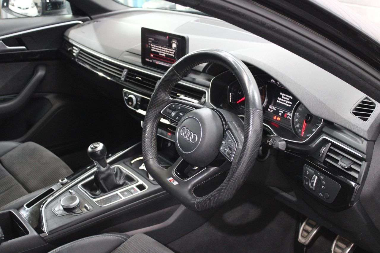 2019 AUDI A4 2019 AUDI A4