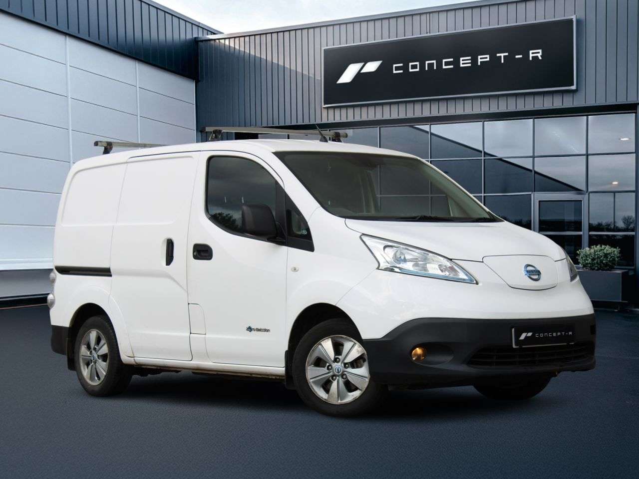 A 2016 NISSAN E-NV200 Tekna Panel Van 5dr Electric Auto SWB (Rapid Plus) (109 ps) 12 MONTHS MOT A 2016 NISSAN E-NV200 Tekna Panel Van 5dr Electric Auto SWB (Rapid Plus) (109 ps) 12 MONTHS MOT