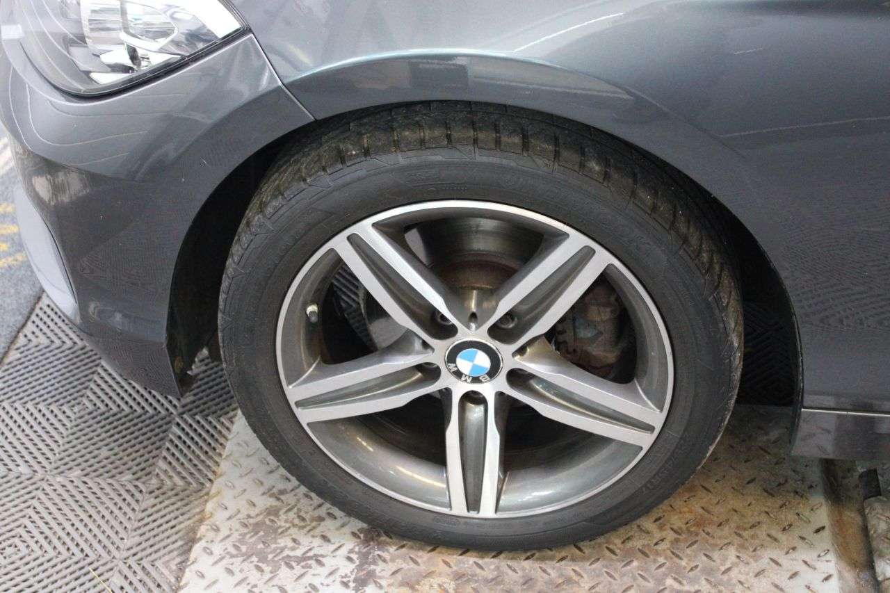 2017 BMW 1 SERIES 2017 BMW 1 SERIES