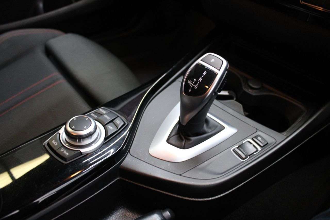 2017 BMW 1 SERIES 2017 BMW 1 SERIES