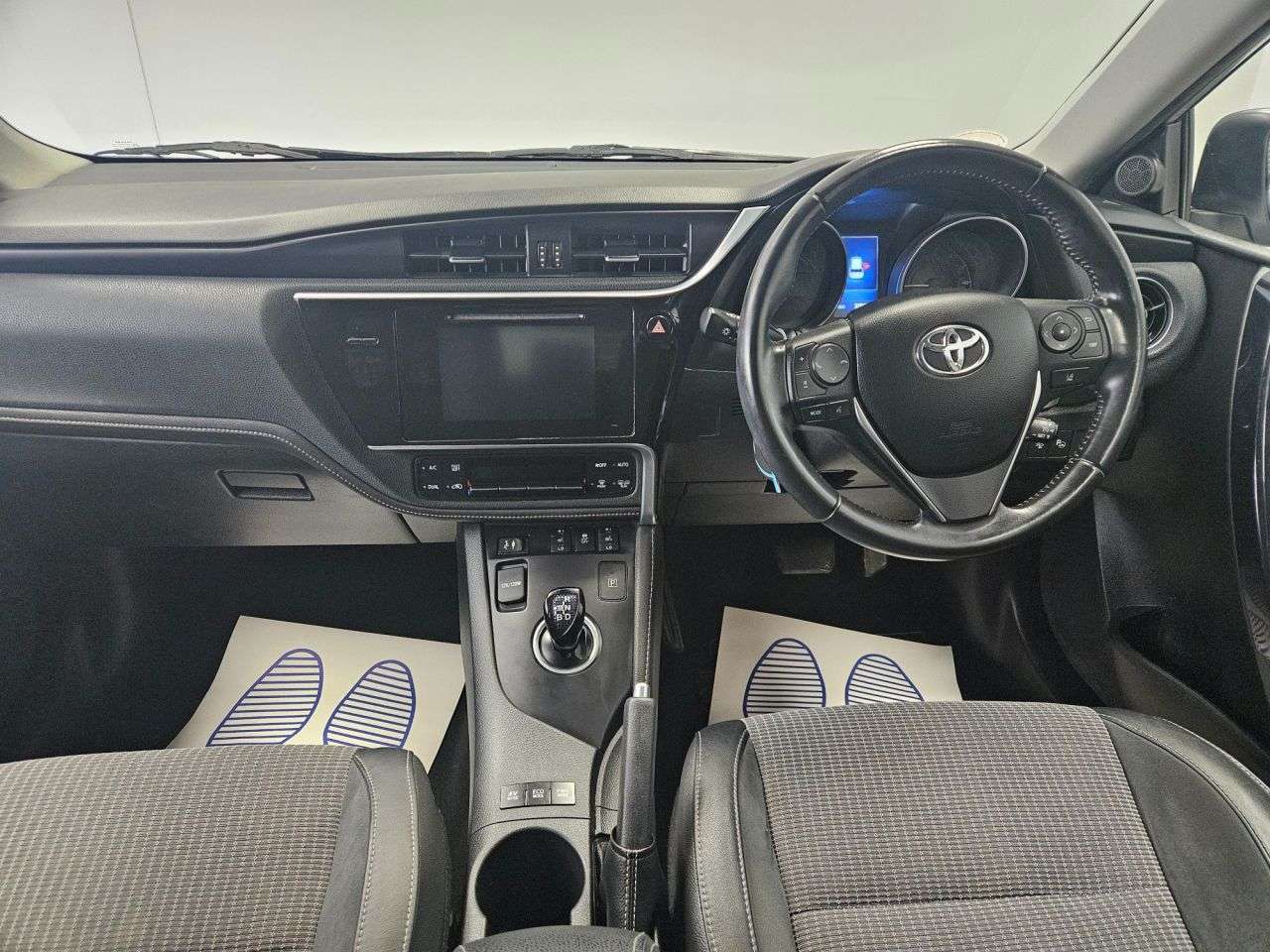 2016 TOYOTA AURIS 2016 TOYOTA AURIS
