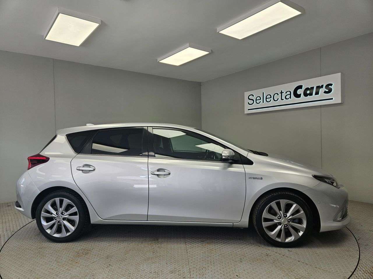 2016 TOYOTA AURIS 2016 TOYOTA AURIS